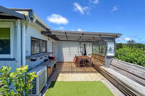 Photo of property in 80 Wishart Road, Helensville, 0875