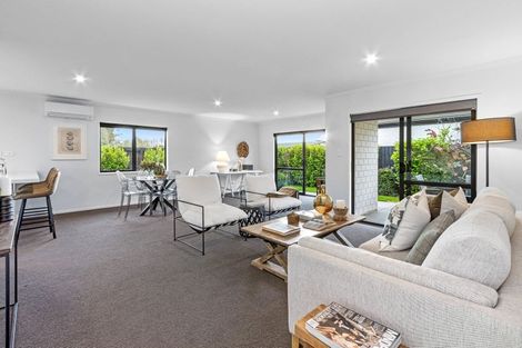 Photo of property in 8 Parawai Street, Marshland, Christchurch, 8083