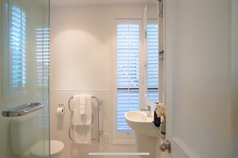 Photo of property in 27 Riverstone Road, Te Atatu Peninsula, Auckland, 0610