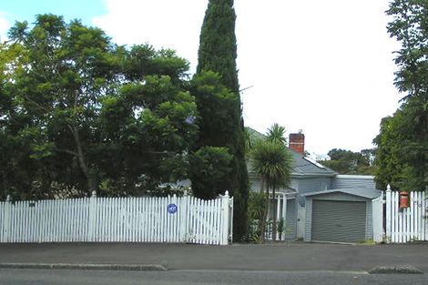 Photo of property in 159 Queen Street, Northcote Point, Auckland, 0627