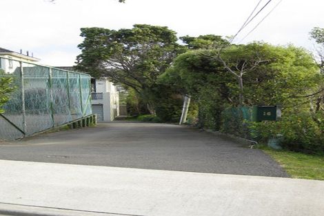 Photo of property in 16 David Crescent, Karori, Wellington, 6012