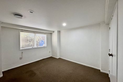 Photo of property in 2/144 Bradbury Road, Botany Downs, Auckland, 2010