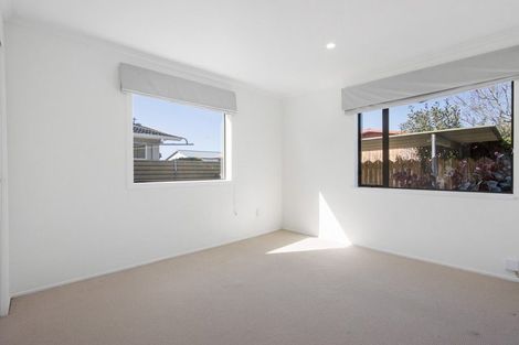 Photo of property in 15 Crossley Street, Katikati, 3129