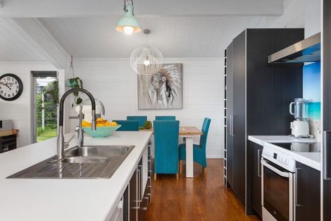 Photo of property in 37 The Crescent, Waihi Beach, 3611