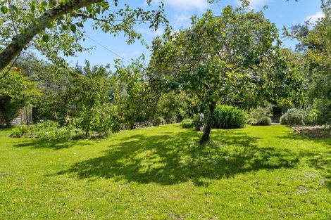 Photo of property in 24 Papawai Road, Greytown, 5712