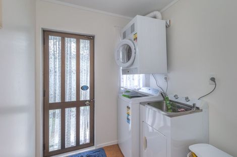 Photo of property in 274 Te Moana Road, Waikanae, 5036