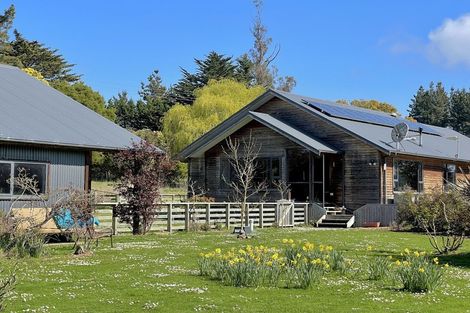 Photo of property in 23 Goodwood Road, Goodwood, Palmerston, 9481