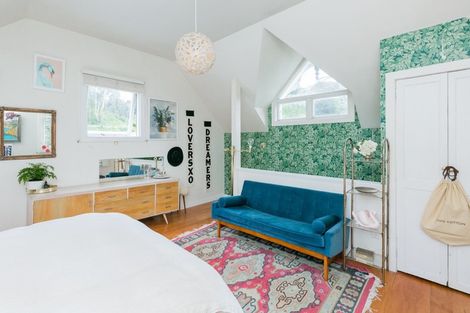 Photo of property in 8 Burke Street, Hospital Hill, Napier, 4110