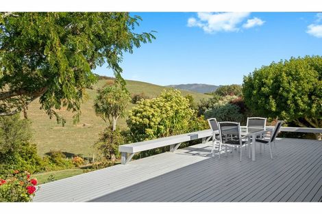 Photo of property in 72 Hermitage Road, Waiuku, 2682