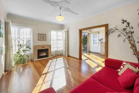 Photo of property in 197 Tukapa Street, Westown, New Plymouth, 4310