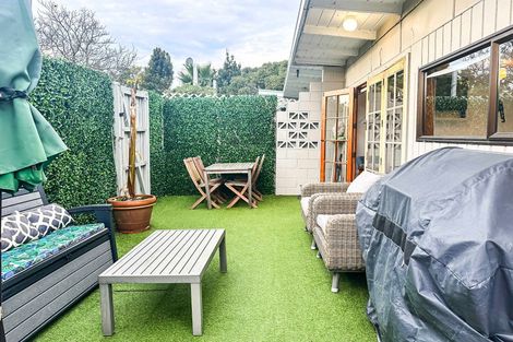 Photo of property in 2/3 Head Street, Sumner, Christchurch, 8081