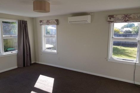 Photo of property in 122 Osborne Street, Waltham, Christchurch, 8011