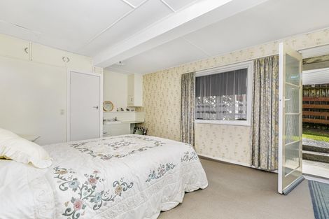 Photo of property in 193 Te Atatu Road, Te Atatu South, Auckland, 0610