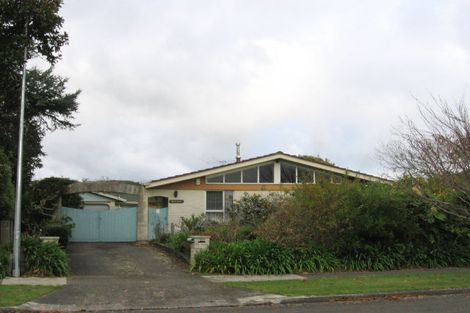 Photo of property in 35 Andrew Street, Waikanae, 5036