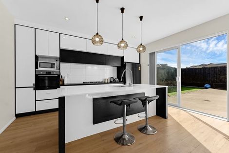 Photo of property in 18 Calder Crescent, Pokeno, 2402