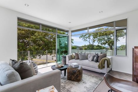 Photo of property in 80 Bleakhouse Road, Howick, Auckland, 2014
