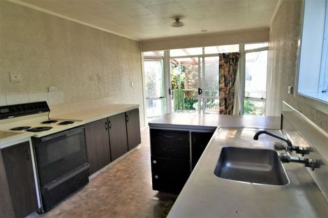 Photo of property in 12 Churchill Avenue, Wairoa, 4108