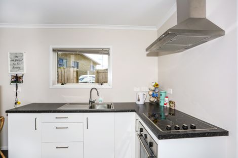 Photo of property in 7 Volante Avenue, Wattle Downs, Auckland, 2103