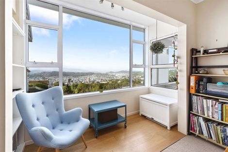 Photo of property in 13a Puketiro Avenue, Northland, Wellington, 6012