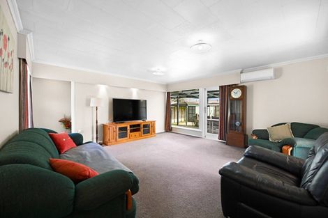 Photo of property in 69 Resthill Crescent, Glenview, Hamilton, 3206