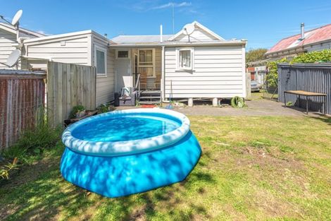 Photo of property in 11 Kelvin Street, Aramoho, Wanganui, 4500