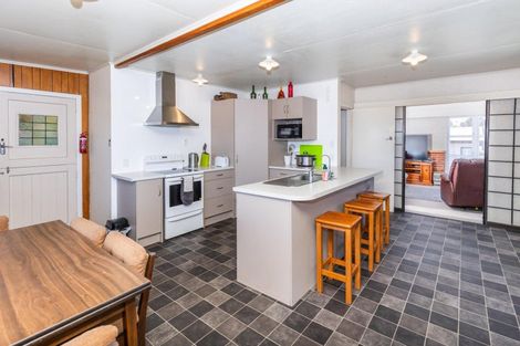 Photo of property in 33 Gibson Road, Dinsdale, Hamilton, 3204