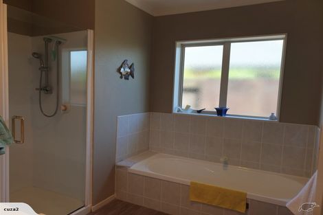 Photo of property in 51 Denny Hulme Drive, Mount Maunganui, 3116