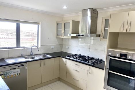 Photo of property in 1/41 Butley Drive, Farm Cove, Auckland, 2012