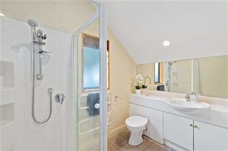 Photo of property in 1/56 Heberden Avenue, Sumner, Christchurch, 8081