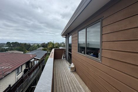 Photo of property in 14b Lesa Annis Place, Henderson, Auckland, 0612