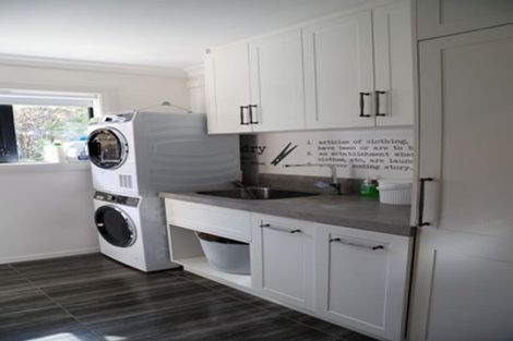 Photo of property in 103 Alma Road, Westport, 7892