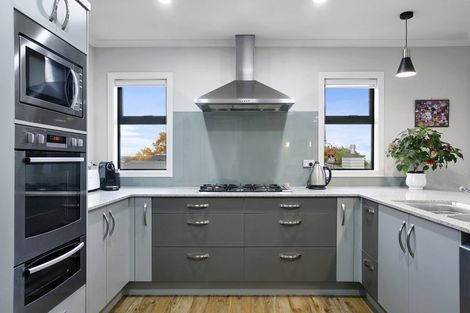 Photo of property in 53 Puriri Street, Hilltop, Taupo, 3330