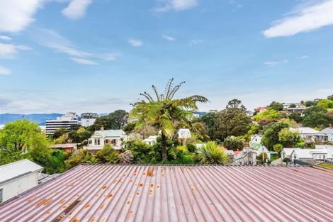 Photo of property in 18a Barton Terrace, Thorndon, Wellington, 6011