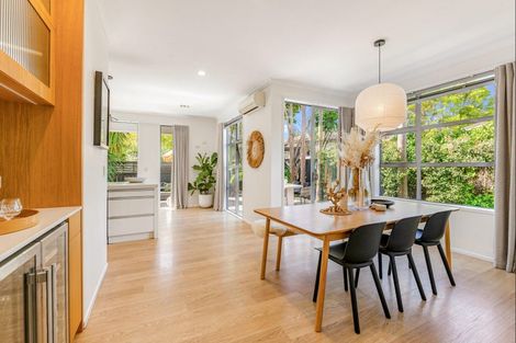 Photo of property in 11a Church Street, Northcote Point, Auckland, 0627