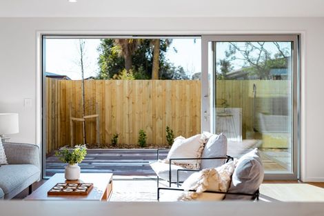 Photo of property in 4/243 Lyttelton Street, Spreydon, Christchurch, 8024