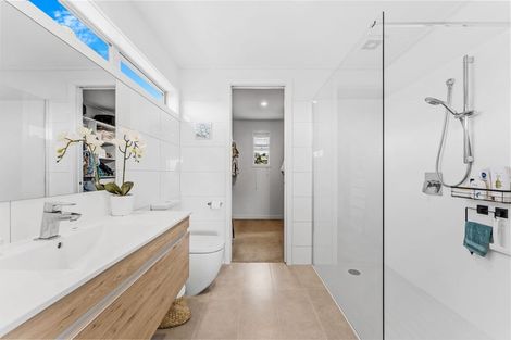 Photo of property in 29 Schooner Avenue, Snells Beach, 0920