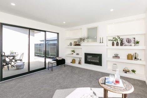 Photo of property in 11 Hurunui Drive, Te Awa, Napier, 4110