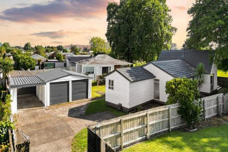 Photo of property in 19 Morrow Avenue, St Andrews, Hamilton, 3200