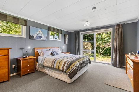 Photo of property in 218 Henwood Road, Paraite, New Plymouth, 4372