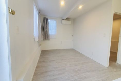 Photo of property in 3/10 Westward Ho, Glen Eden, Auckland, 0602