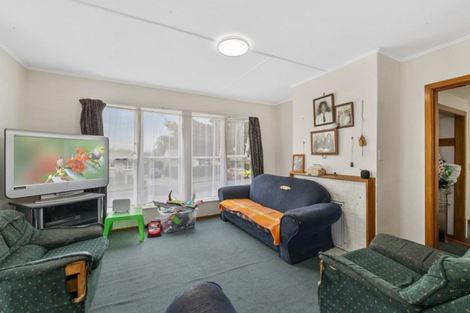 Photo of property in 6-8 Waihemo Street, Waitangirua, Porirua, 5024