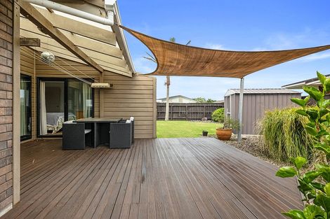 Photo of property in 39 Tiverton Crescent, Whalers Gate, New Plymouth, 4310