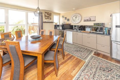 Photo of property in 52 Kowhai Street, Castlecliff, Whanganui, 4501