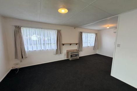 Photo of property in 2 Wyoming Grove, Totara Park, Upper Hutt, 5018