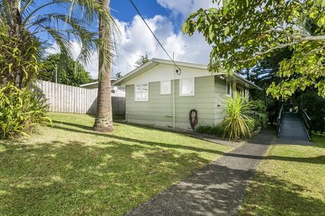 Photo of property in 57 Peach Road, Glenfield, Auckland, 0629