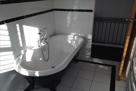 Photo of property in 37 Mulberry Street, Maungaraki, Lower Hutt, 5010