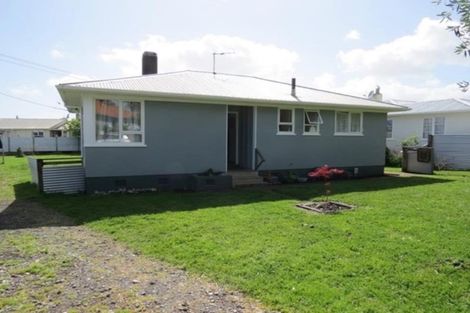 Photo of property in 25 Drake Street, Vogeltown, New Plymouth, 4310