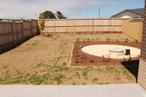 Photo of property in 16b Marine Garden Crescent, Beachlands, Auckland, 2018