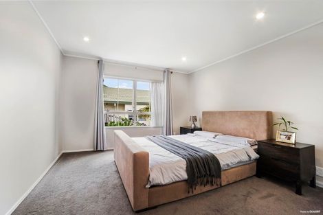 Photo of property in 3 Carnmore Place, Torbay, Auckland, 0630