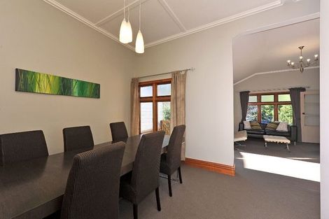 Photo of property in 39 Edinburgh Terrace, Berhampore, Wellington, 6023